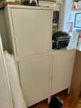 Armários metálicos IKEA – brancos, estilo minimalista x3