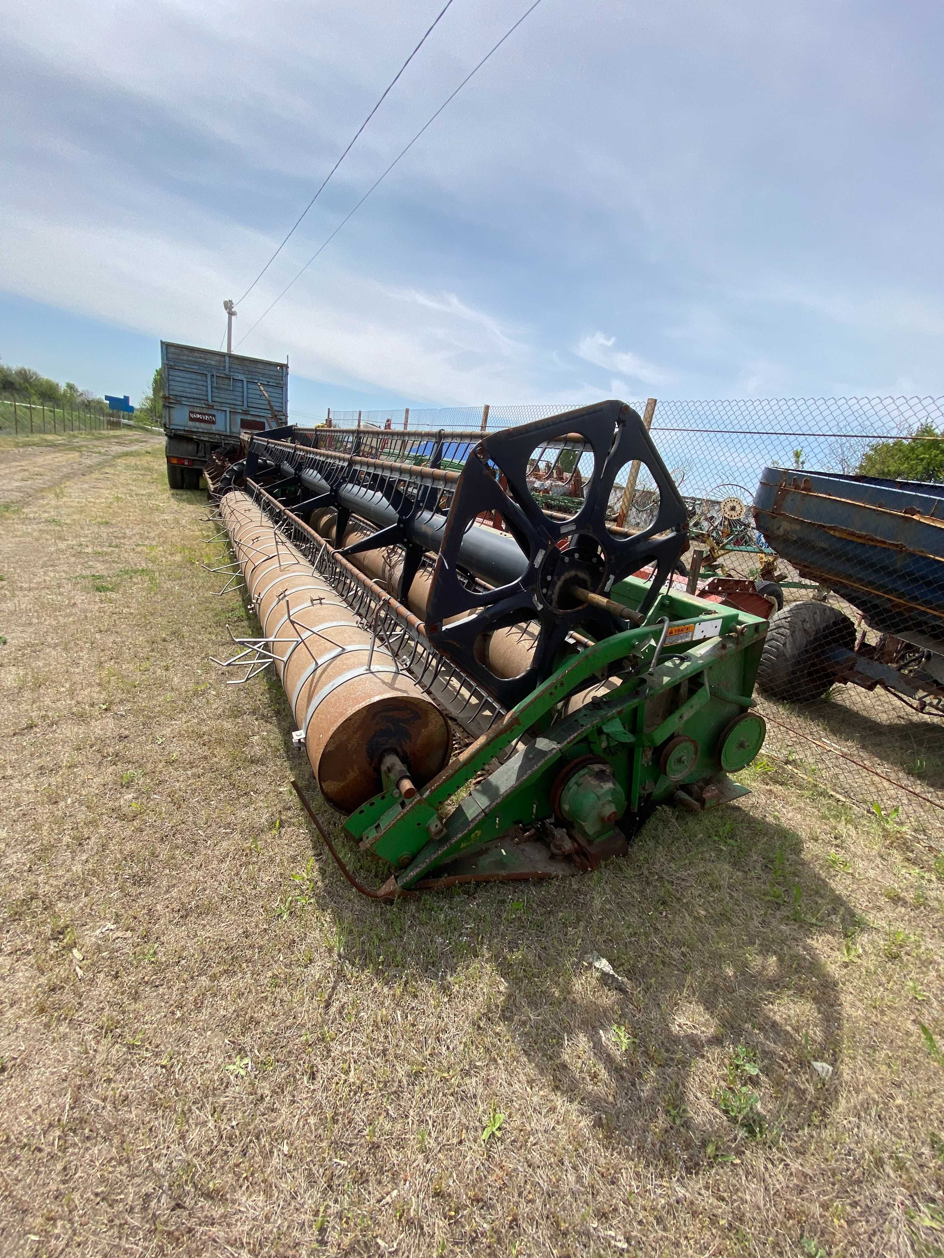 Жниварка John Deere 7,5