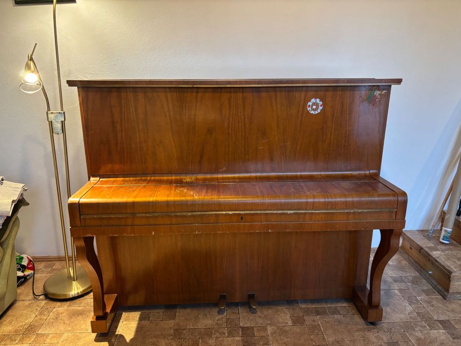 Pianino używane sprzedam