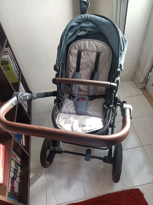 Carrinho de bebe trio