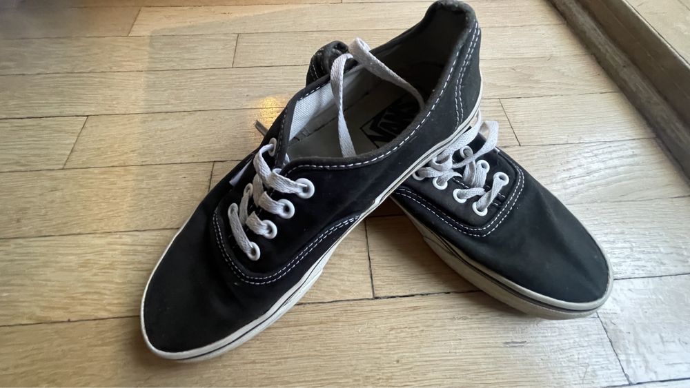 Buty trampki Vans czarne r38 US 6, US unisex 7,5