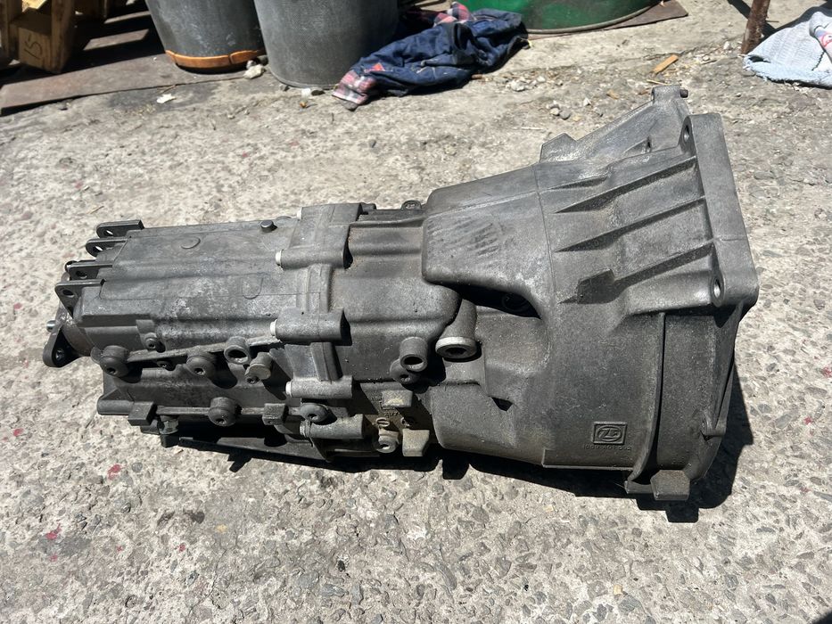 Продам коробку бмв є46