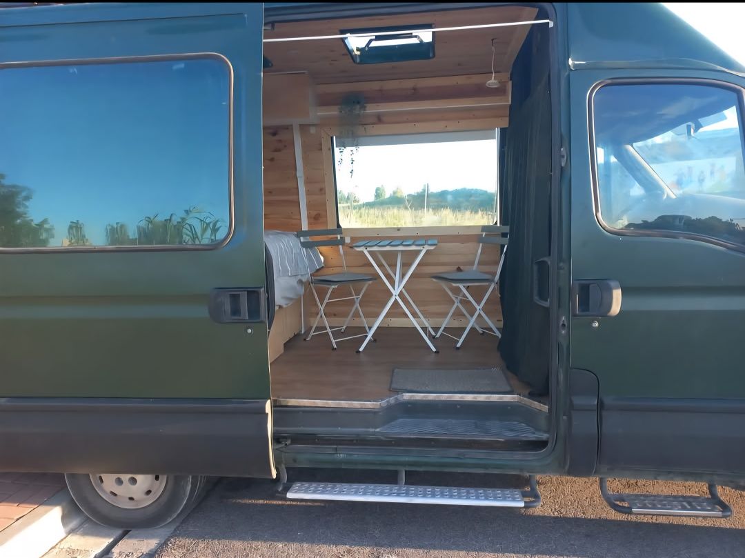 Camping Van espetacular (Legalizada)