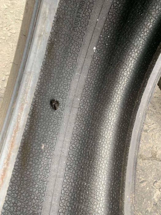 Шини 215/65 R16C пара Goodyear 7,5мм зима 215 65 16C