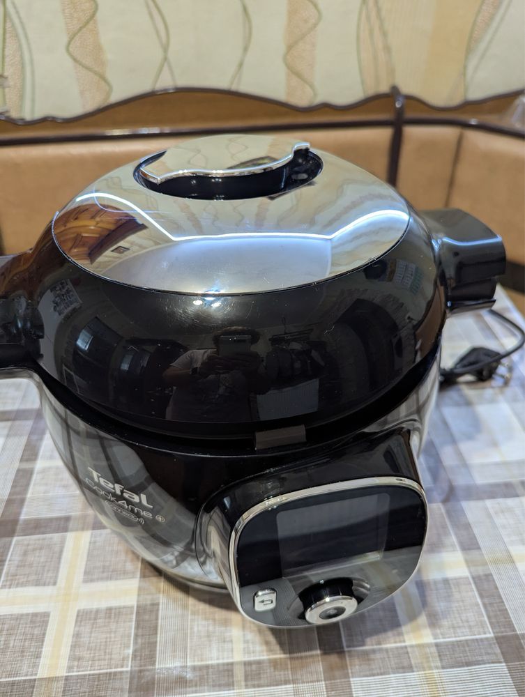 Мультиварка-скороварка Tefal Cook4me+ Connect CY855830
