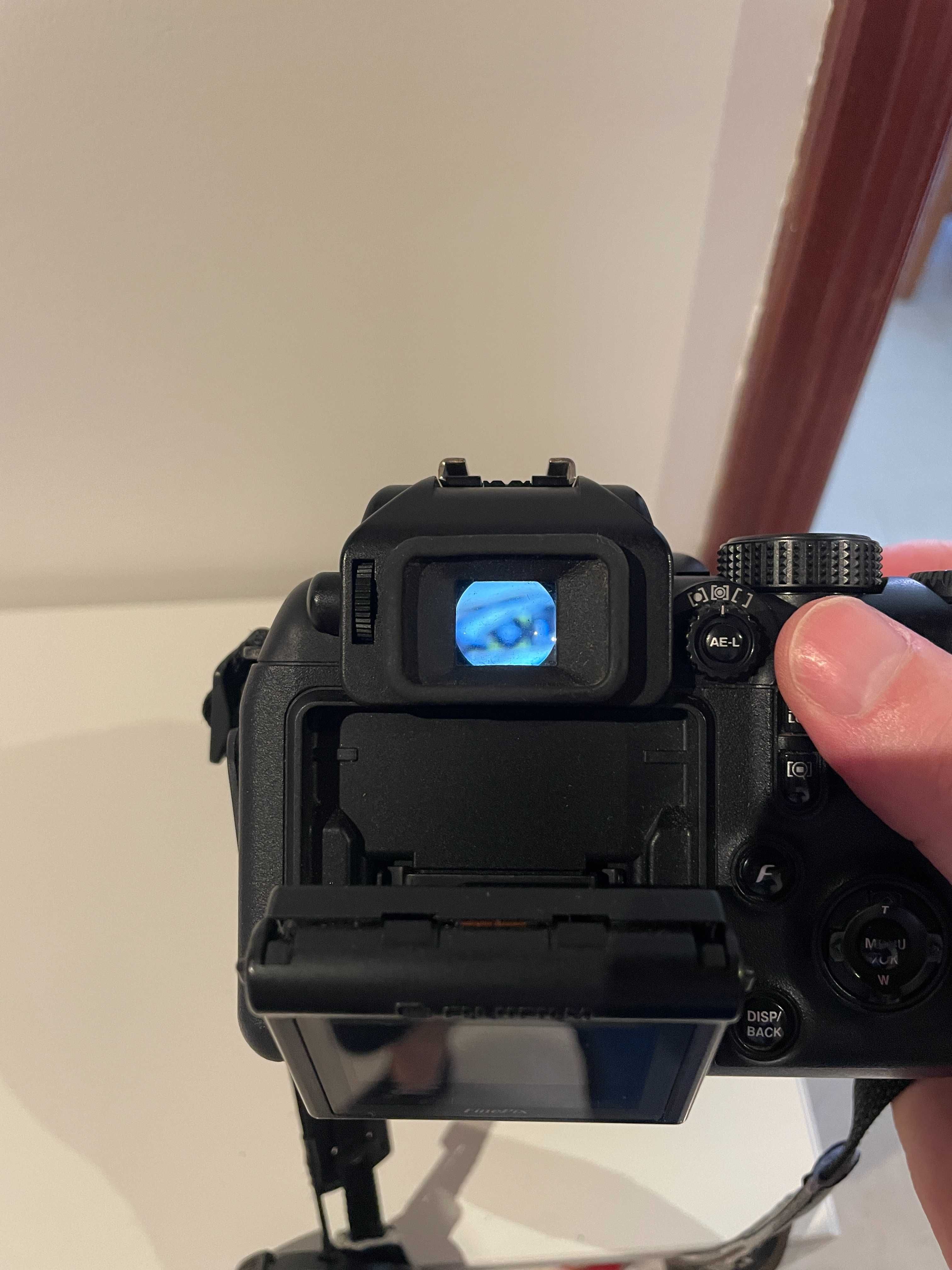 Fujifilm Finepix S9500 - Bom estado