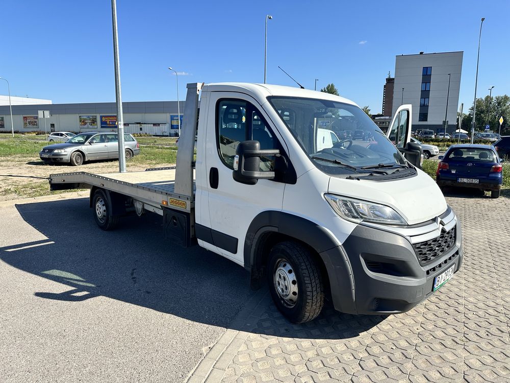 Auto Laweta Citroen JUMPY 2.0 diesel 2016 rok SALON POLSKA ZAMIANA