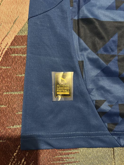 T-shirt Nova e Original