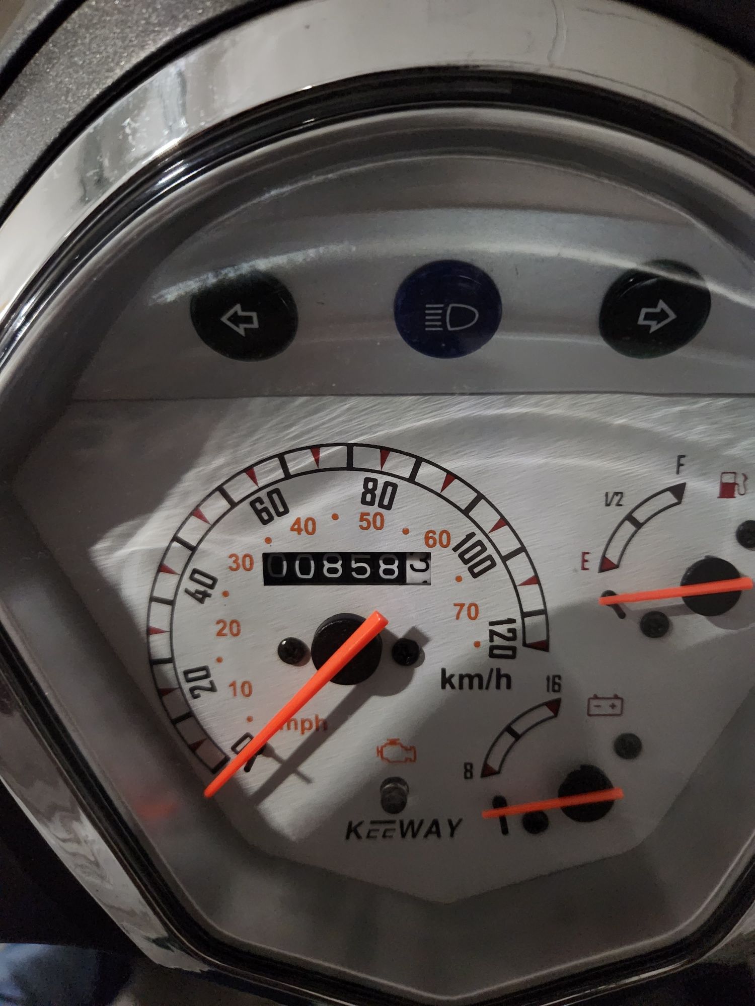 Scooter Keeway motor 125 só 1.000 km ano 2023 Aceito retoma por carro