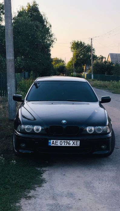 Бмв е39 530і.