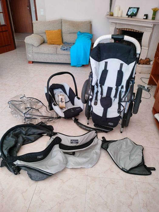 Carrinho de bébé - ovo e acessórios