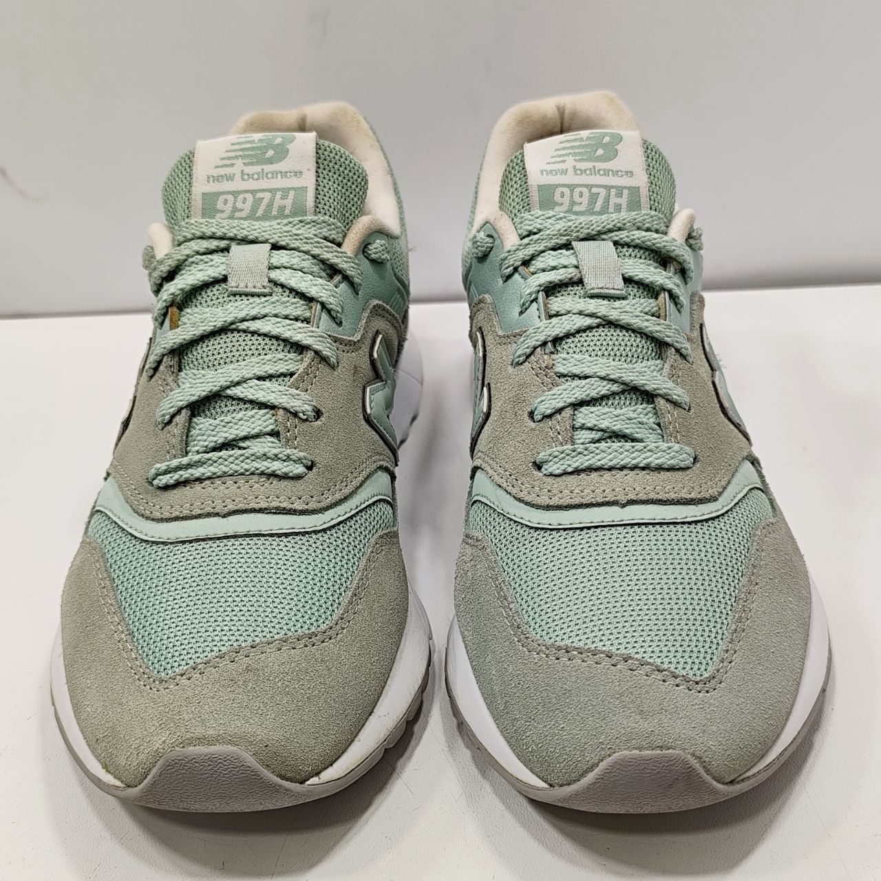 кросівки New Balance 997H 40р