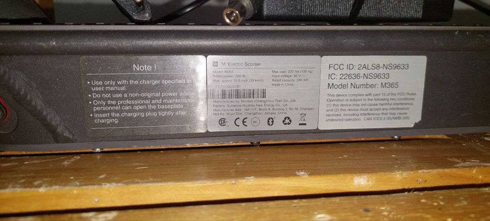 Scooter/Trotinete Xiaomi M365 Pro 300W com 25km de autonomia e 37 kM