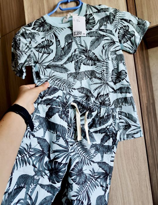 Набір шорти і футболка h&m новий 6-8 років зріст 122-128