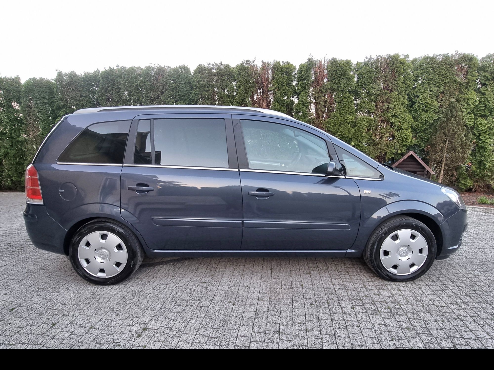 Opel Zafira 1,8 16V, super stan, opłaty, Niemcy