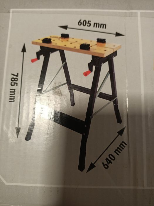 Stolik do majsterkowania