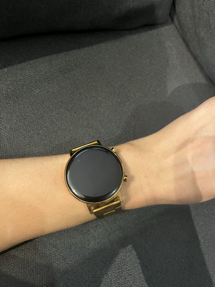 Huawei GT 2 elegant smartwatch