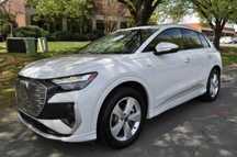 Audi Q4 e-tron 2024