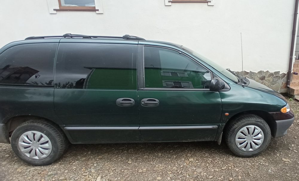 Крайслер вояджер