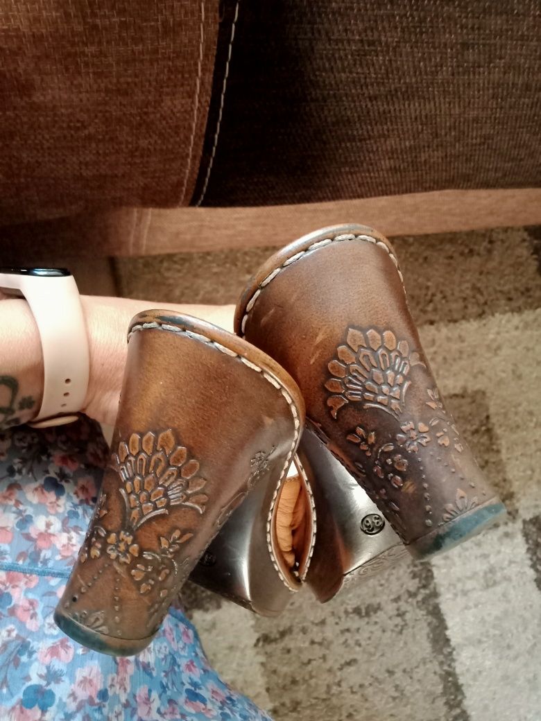Klapki Lasocki obcas roz 36