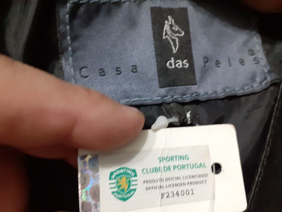 Colete sporting 100% pele NOVO