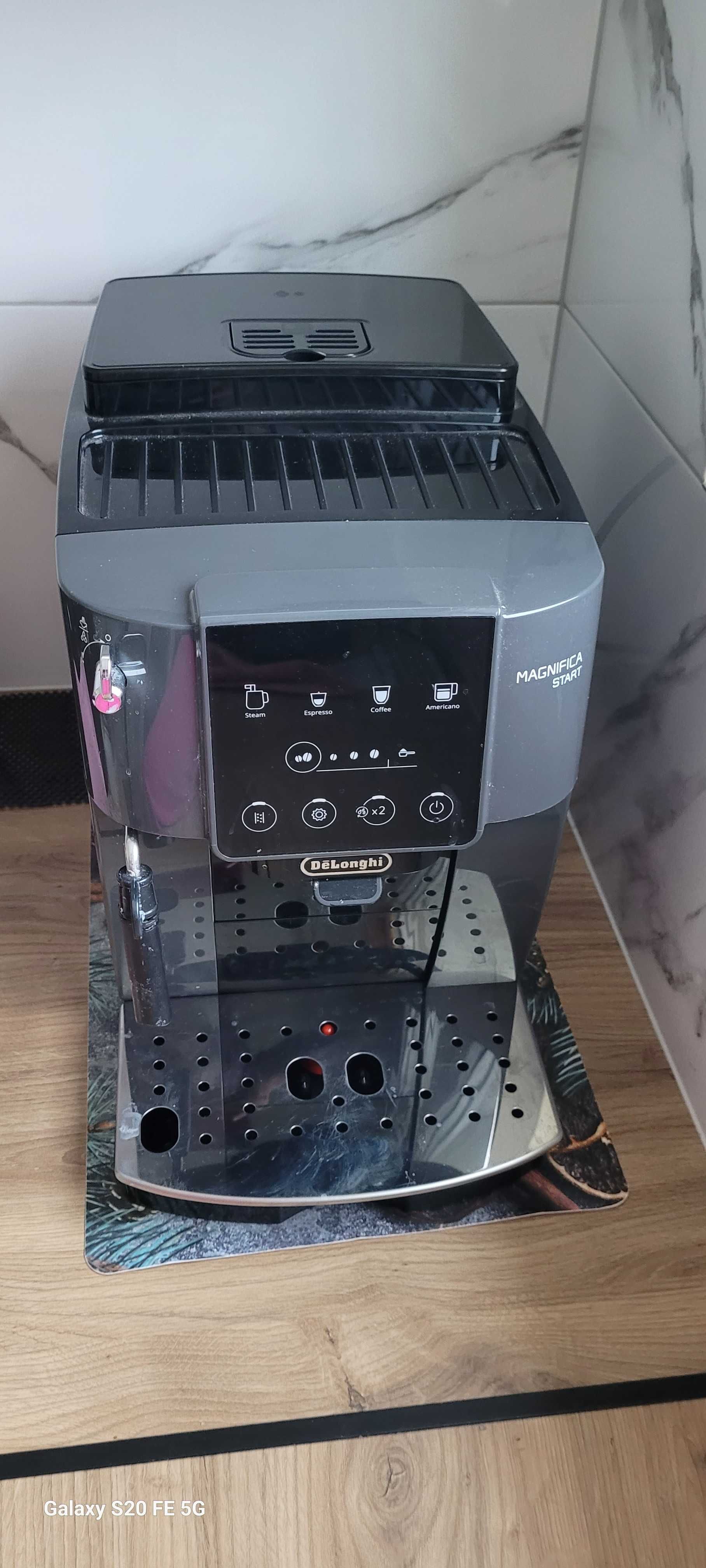 sprzedam ekspres do kawy DeLonghi ( wraz z oryginalnym opakowaniem )