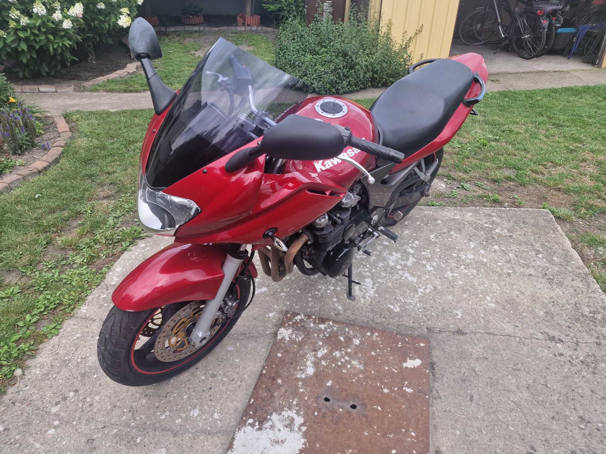 Kawasaki ZR-7 750