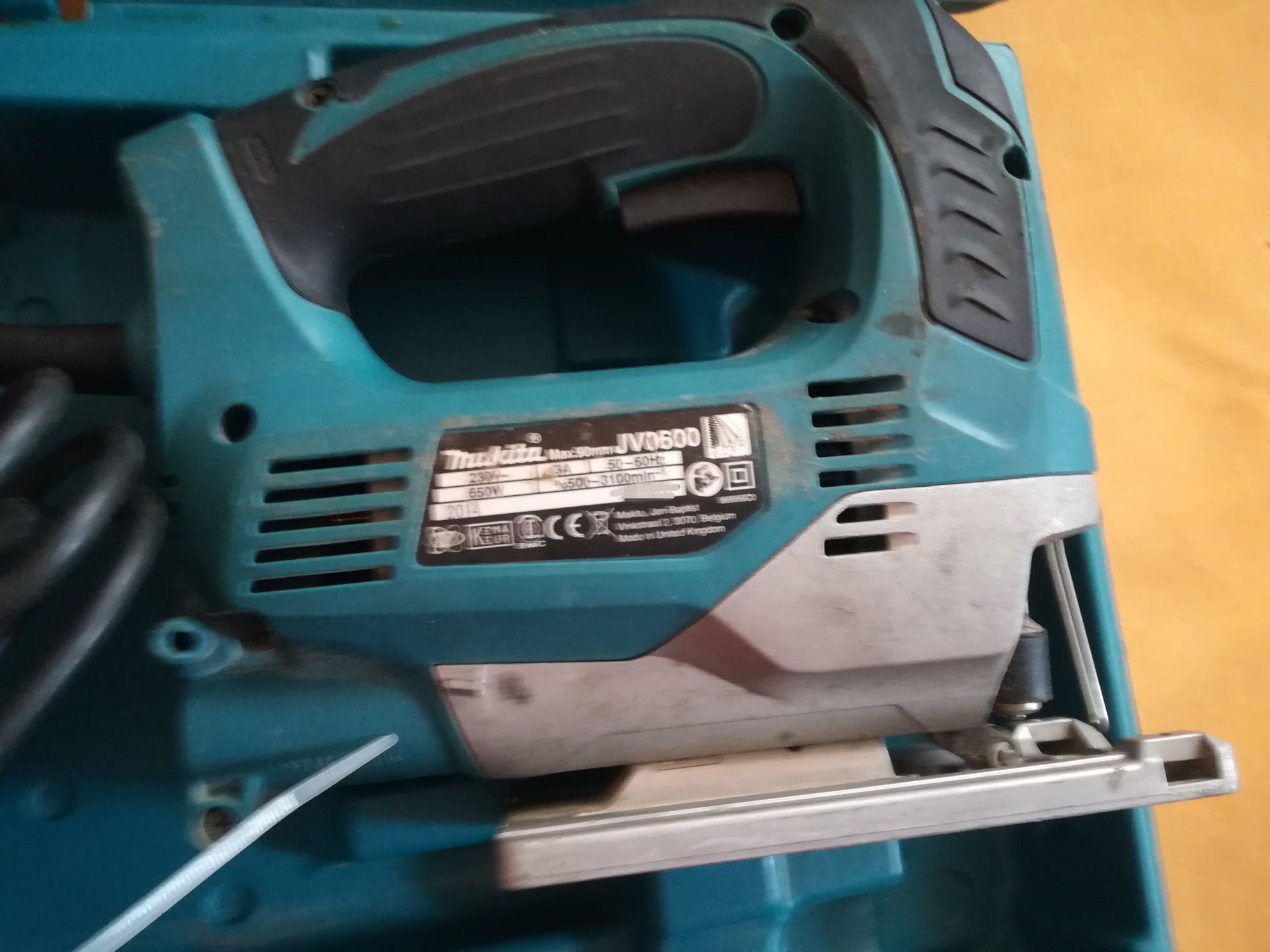 Makita JV0600 wyrzynarka 650 w