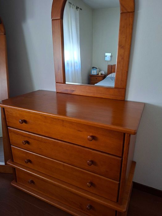 Mobília de quarto casal 7 peças