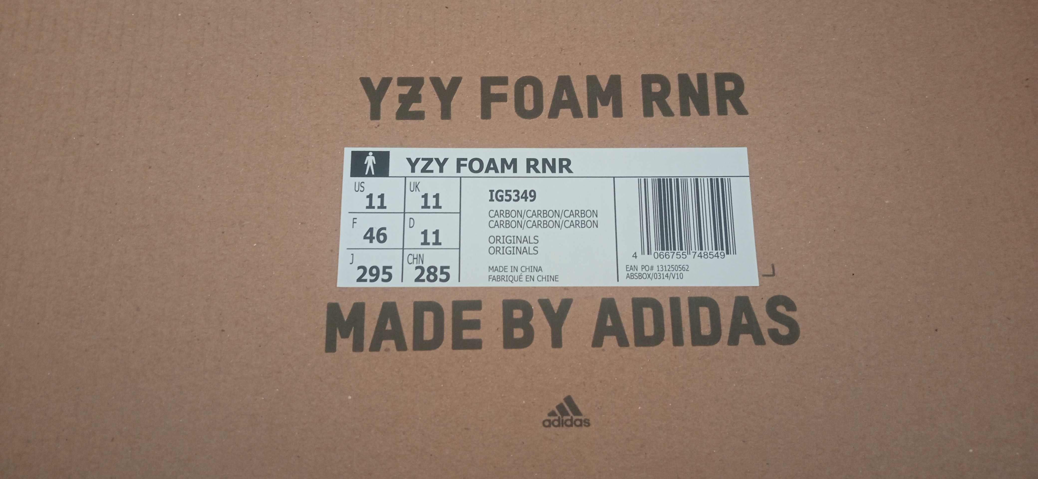 47 Buty Adidas Yeezy Foam Runner Carbon (YZY RNR)