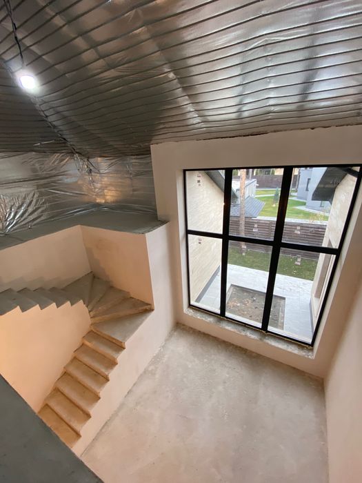 Продаж будинку серед сосен у Лісовій Бучі, розкішна ділянка 15 соток