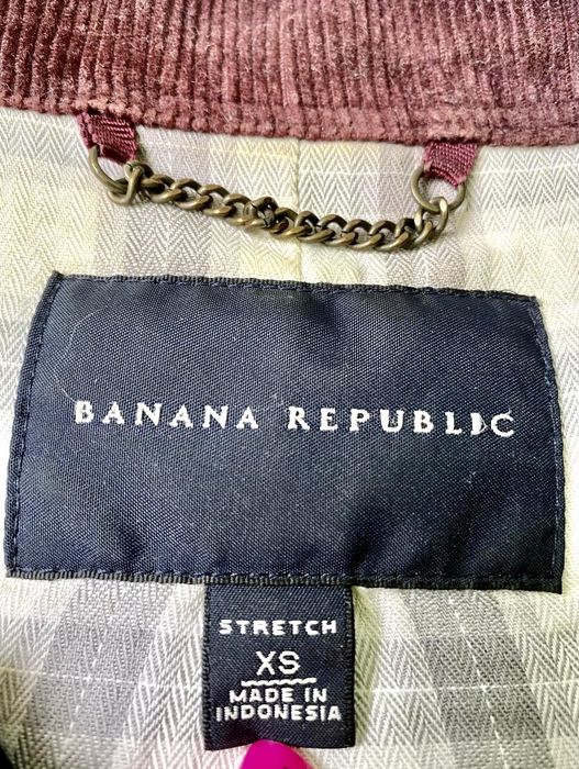 Легка куртка banana republic