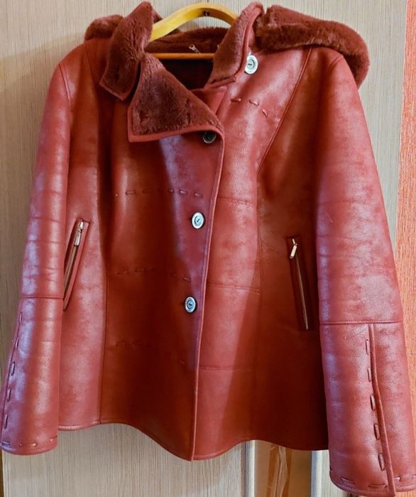 Куртка тепла жіноча 48 роз