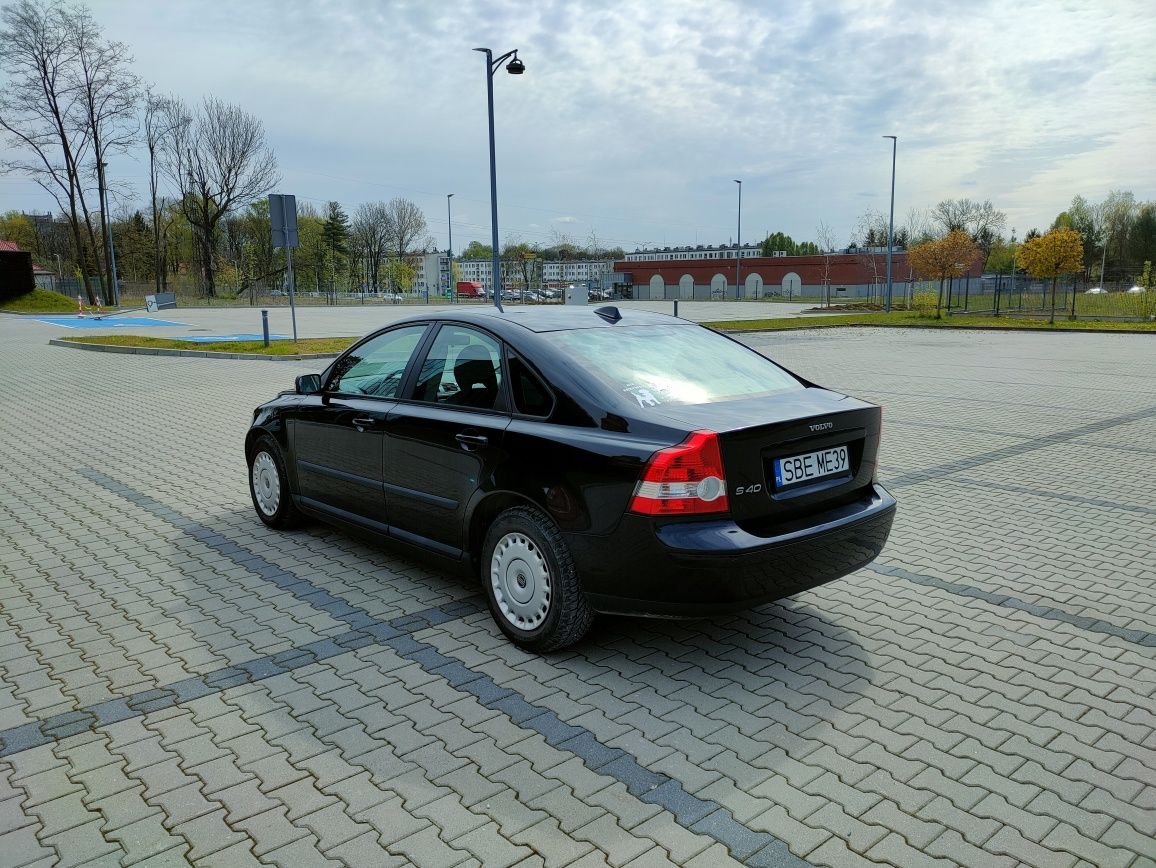 Volvo S40 drugi właściciel, kupiony w salonie w Katowicach.
