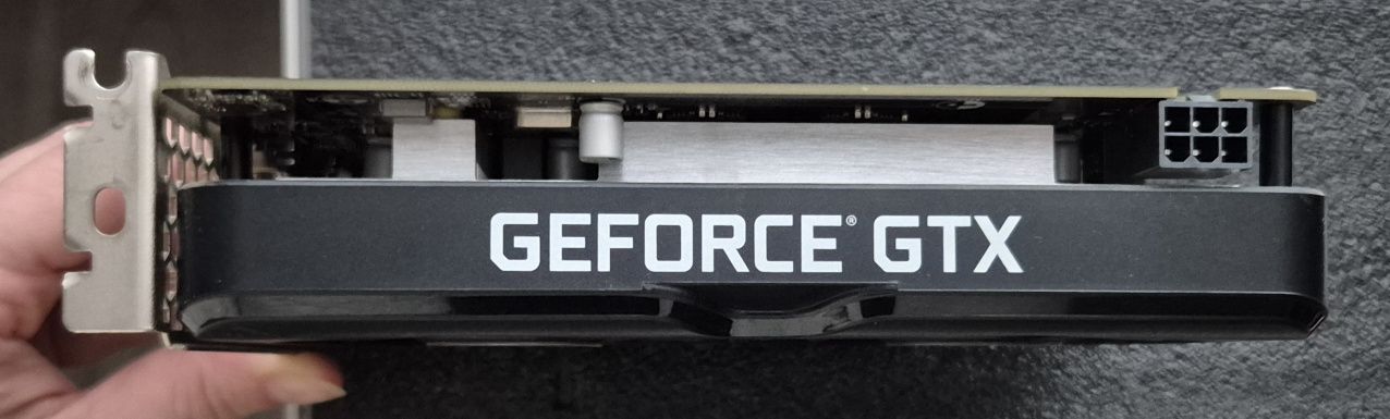 Karta graficzna Geforce GTX 1650,4GB
