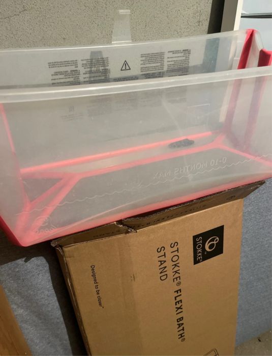 Banheira Stokke como novo com suporte