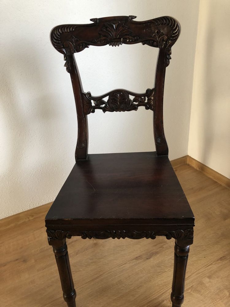 Krzesło rzeźbione solidne wykonanie