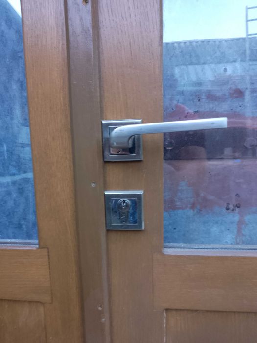 Деревяні дубові двері