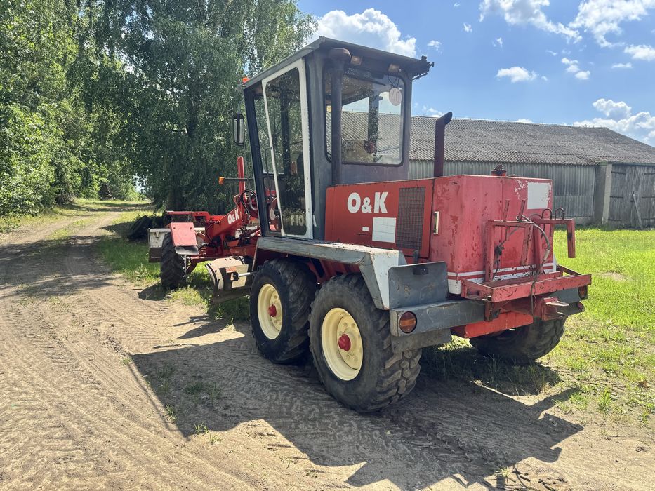 Równiarka drogowa O&K F 106 A
