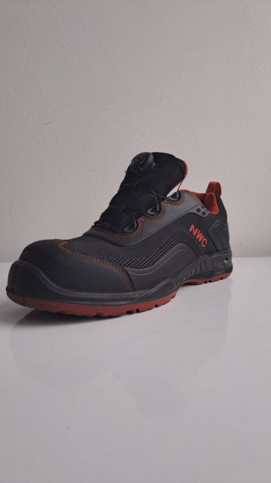 Спецвзуття NWC Wear. З металічною вставкою. 43 РОЗМІР, прямо з Норвегі