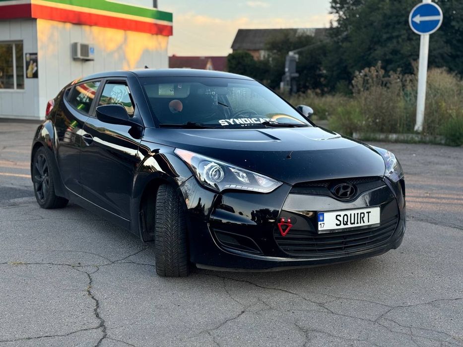 Hyundai Veloster