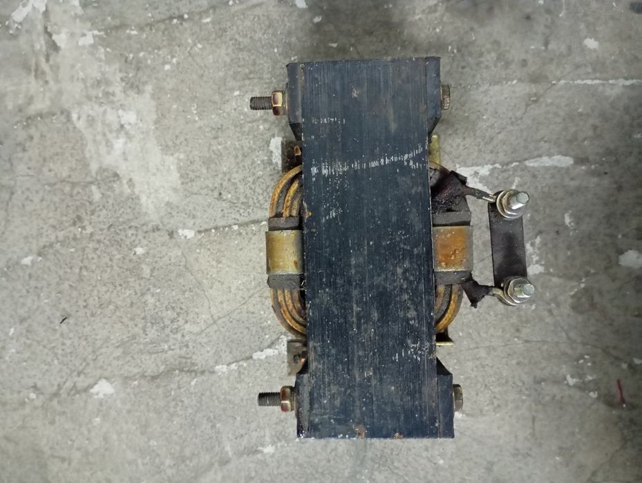 Продам трансформатор MEZ BRNO