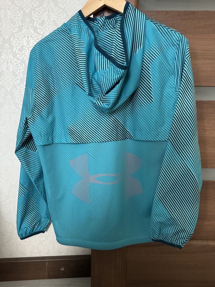 Ветровка Under Armour