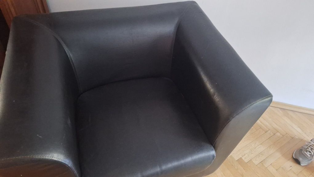 Skórzany komplet wypoczynkowy, sofa i dwa fotele