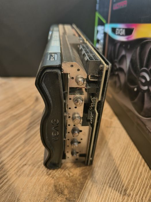Karta graficzna GeForce RTX 3080 EVGA FTW3 ULTRA 10gb gddr6x
