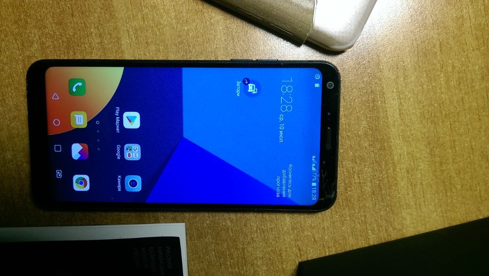 LG Q6a M700 телефон на 2 сим карты