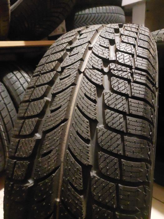 Шини 225/60 R17 комплект зима Powertrack 8.4мм 2023 рік