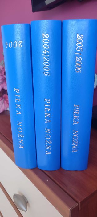 Tygodnik Piłka Nożna rocznik 2004-05