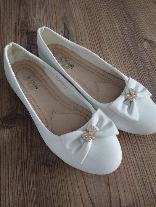 Biale buty dziewczęce 34