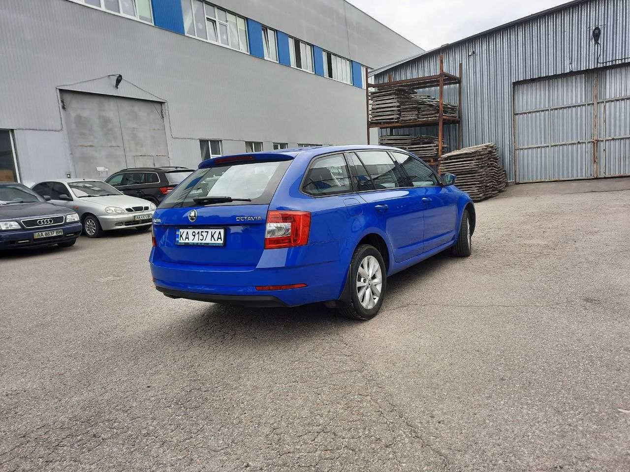 SKODA Octavia 2.0 TDI STYLE DSG COMBI 2018 року